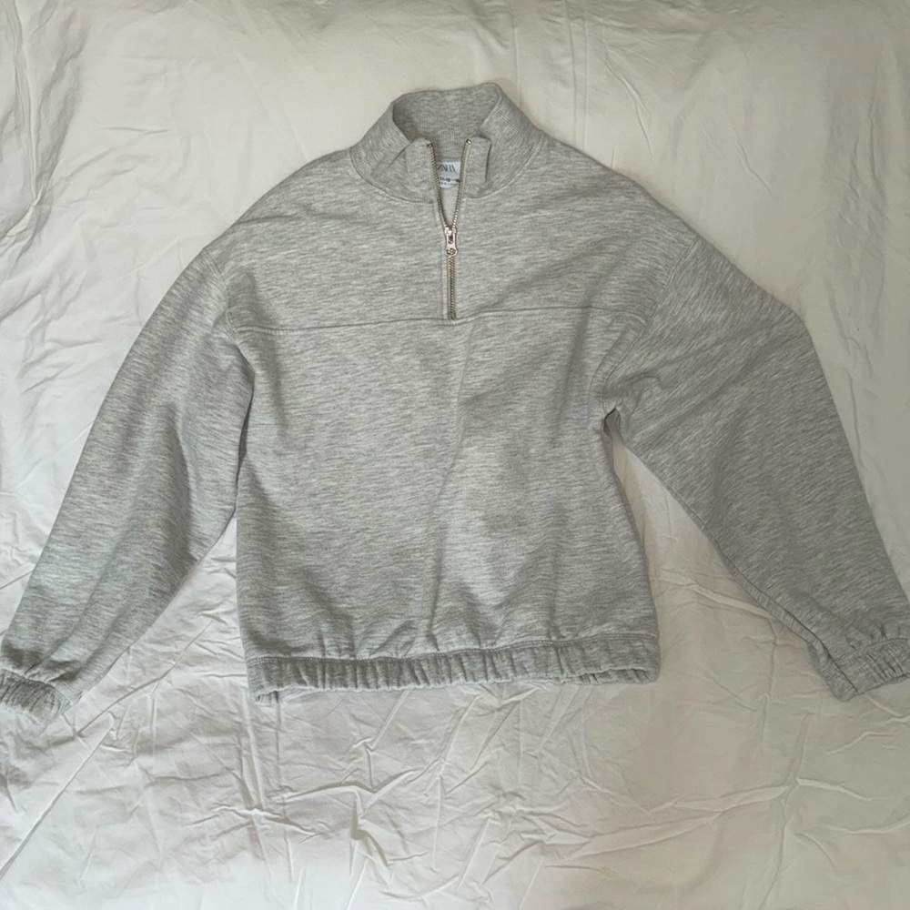 Zara zip pull over